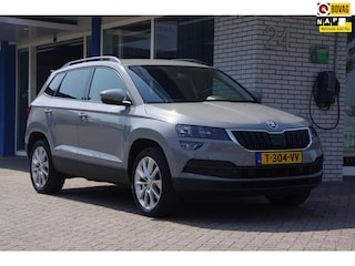 Skoda Karoq 1.5 TSI AUTOMAAT Style Business Trekhaak App-connect Elektrische achterklep