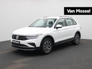 Volkswagen Tiguan 1.4 TSI eHybrid Life | 245 PK Plug-IN | Automaat | Digital Cockpit | Trekhaak | Stoelverwarming | Parkeersensoren voor + achter