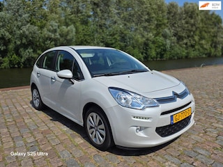 Citroën C3 1.2 PureTech Collection navigatie cruis control parkeer sensor trekhaak