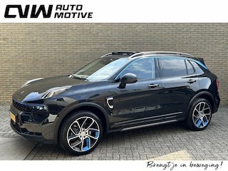 Lynk & Co 01 1.5 PHEV 261pk | 360 camera | Panoramadak | Adaptieve cruise | Lane assist | Apple CarPlay | Dodehoek detectie | Navigatie | LED | DAB | Elektrische achterklep | 20 inch lichtmetalen velgen
