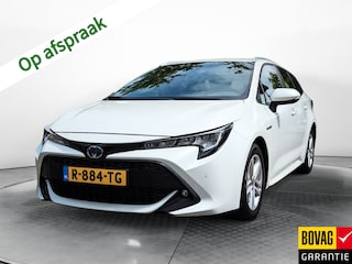 Toyota Corolla Touring Sports 1.8 Hybrid Business (98 PK) 2e-Eig. & Keurig-Onderh. BOVAG-Garantie. Trekhaak, Navigatie/Apple-Carplay/Android-Auto, Adaptive-Cruisecontrol, Parkeersensoren-V+A, Achteruitrijcamera, Stoelverwarming, DAB, Lm-Velgen-16Inch, Privacy-Glas