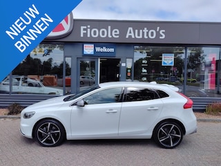 Volvo V40 1.5 T3 Nordic+ R-Design, leder/alcantara, stoelverw.