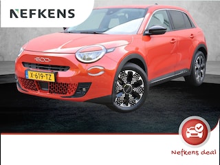 Fiat 600 e La Prima 54 kWh | Apple Carplay/Android Auto | Lederen bekleding | Verwarmde voorstoelen | Achteruitrijcamera