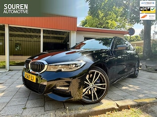 BMW 3-serie Touring 330e eDrive Edition / M-sport / 1e Eig. Dealer OH / Trekhaak / Carplay / Navi/ Leder / Stoelverwarming