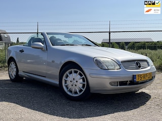 Mercedes-Benz SLK 230 Kompressor Leer Stoelverwarming NIEUWE APK!