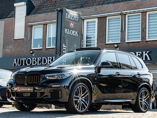 BMW X5 xDrive45e High Exe M-Sport PANO LASER HUD 360 CAMERA 22 INCH ELEK STOEL M PERF REMMEN