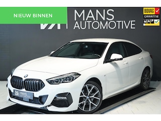BMW 218i M Sport / LIVE COCKPIT / HUD / CARPLAY / TREKHAAK / SFEERVERLICHTING