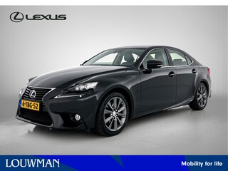 Lexus IS 300h Luxury Line El. Stoelen | Mark Levinson | Climate control | Schuifdak