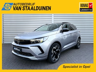 Opel Grandland 1.2 Turbo Ultimate automaat | Stuurverwarming | Stoelverwarming | Parkeersensoren | Achteruitrijcamera | Alcantara bekleding | Navigatiesysteem | Apple Carplay |