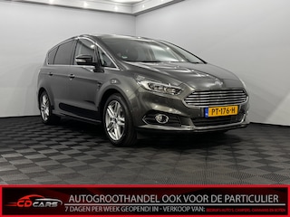 Ford S-MAX 2.0 TDCi Vignale 7p. Pano, Leder, Camera, Navi, Winterpakket, Keyless start, Memory, Cruise control