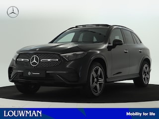 Mercedes-Benz GLC 300e 4MATIC Sport Edition | Trekhaak | Nightpakket | AMG Premium | Parkeerpakket met 360°-camera | Dodehoekassistent | Winter pakket | KEYLESS GO-comfortpakket | Memorypakket | Spiegelpakket |