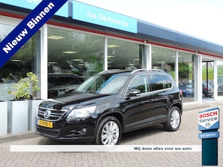 Volkswagen Tiguan 1.4 TSI Sport&Style - Pano | Parkeerassist | Afn. trekh. | Climat | Cruise