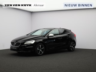 Volvo V40 T3 Polar+ Sport R-Design / Pan. dak / Harman Kardon / Park assist v+a / Stoelverwarming
