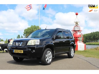 Nissan X-Trail 2.0 Columbia 2wd *Schuifdak *Pano *MultiMedia