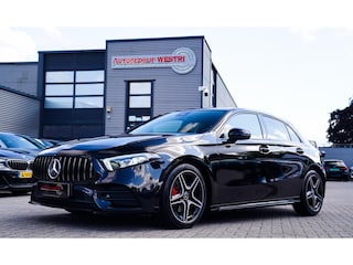 Mercedes-Benz A-klasse 180 Business Solution AMG Night Upgrade | Achteruitrij camera | Stoelverwarming