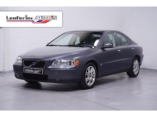 Volvo S60 2.0T Momentum Airco APK Cruise Leder APK 17/03/2026 Youngtimer