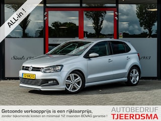Volkswagen Polo 1.2 TSI BlueMotion R-Line Edition | Nieuwe Ketting | Stoelverwarming | Navigatie | Bluetooth | Climate Control | Cruise Control | 17'' Lichtmetalen Velgen | All Season Banden |