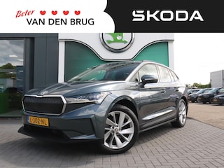 Skoda Enyaq iV 60 First Edition | Trekhaak | Achteruitrijcamera | Stoel- & stuurwielverwarming | Navigatie |