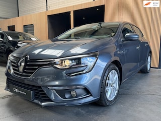 Renault Mégane 1.3 TCe Limited Automaat|Keyless|Carplay|Sfeerverl.|Navi