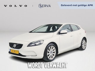 Volvo V40 T4 Momentum | Trekhaak | Parkeercamera