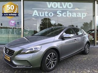 Volvo V40 2.0 D2 Business Automaat | Rijklaar incl garantie | Voorruitverwarming Parkeersensoren voor Trekhaak