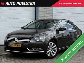 Volkswagen Passat 2.0 TSI Highline Leder Navigatie Trekhaak Camera Cruise Control Climate Control PDC