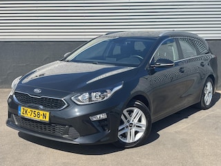 Kia Ceed Sportswagon 1.0 T-GDi DynamicLine Navigatie, Achteruitrijcamera, Cruise control, Dealeronderhouden, LMV, 4-Season banden