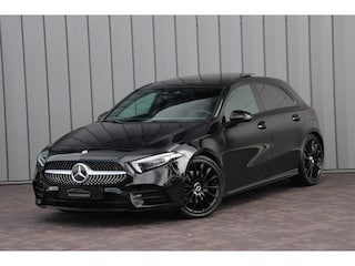 Mercedes-Benz A-klasse 220 AMG Aut7 | 190PK | Pano | Adaptief-onderstel | Sfeerverlichting | Burmester | Memory | Multibeam | ACC | Widescreen | 2019.