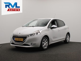 Peugeot 208 1.2 PureTech Style Trekhaak Navigatie Cruise/control Origineel NL