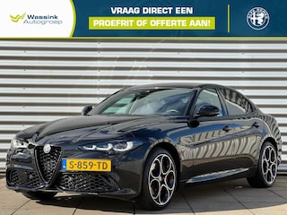 Alfa Romeo Giulia 2.0T 280pk AWD | 19 Inch Lichtmetalen Velgen | Navigatie | Achteruitrijcamera