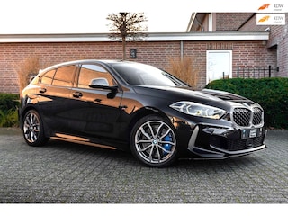 BMW M135i xDrive High Executive 306 PK Dealer o.h. Adaptive Head Up Camera Keyless 18''