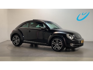 Volkswagen Beetle 1.2 TSI 105pk Design Panoramdak Navigatie Parkeersensoren Climate Control
