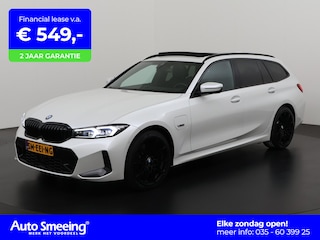 BMW 3-serie Touring 320e M Sport | Panoramadak | Memory | keyless | ACC | Live Cockpit Pro | 19"| Camera| Zondag Open!