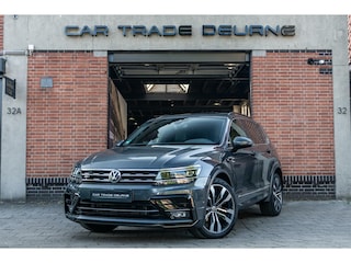 Volkswagen Tiguan 2.0 TSI 4Motion R-Line Pano / Trekhaak / Camera