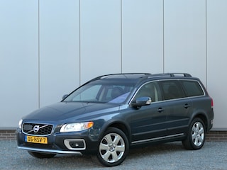 Volvo XC70 3.2 AUT AWD Summum Schuifdak / Geventileerd leer / Trekhaak / Dynaudio