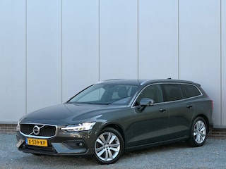 Volvo V60 T4 AUT Momentum Pro 12 MND garantie Apple CarPlay / Achteruitrijcamera / Stoelverwarming