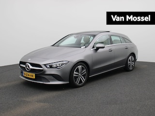 Mercedes-Benz CLA Shooting Brake 200 Business Solution Luxury | Automaat | Panoramadak | Elektr. Achterklep | Digitale Cockpit | Leer | Navigatie | LED Koplampen | Sfeerverlichting | Parkeerassistent | Cruise Control | Stoelverwarming | Comfortstoelen | Keyless Start | Lichtmetalen Velgen |