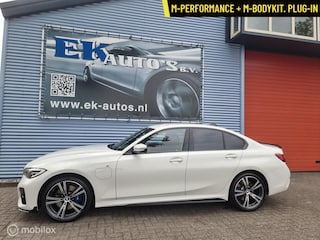 BMW 330e High-Exe M-Performance bodykit. Topstaat !
