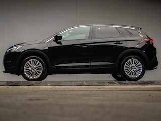Opel Grandland X 1.2 Turbo Innovation Sport (APPLE CARPLAY,NAVI,LED,CRUISE,CLIMATE,SPORTSTOELEN,CAMERA,GETINT,NETTESTAAT)