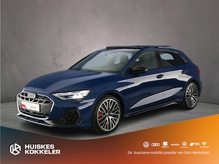 Audi A3 Sportback 2.0 TSFI quattro | Adapt. onderstel | Pano | Matrix | Headup | Sonos 3D | Ambient lighting | Optiek zwart |