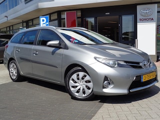Toyota Auris 1.6 132pk Aspiration