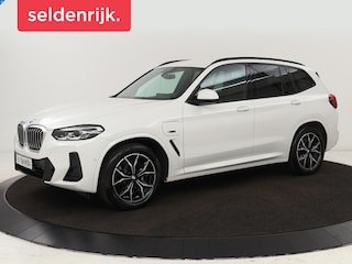 BMW X3 xDrive30e M-Sport | Leder | Adaptive cruise | Stoel & stuurverwarming | Carplay | Camera | Sportstoelen | Live Cockpit | Full LED | Navigatie