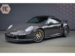 Porsche 911 3.8 Turbo S AKRAPOVIC UITLAAT | FRONT PPF | APPLE CARPLAY | STOELVERWARMING & VERKOELING | PTS GREY-BLACK | BOSE SOUND | CRUISE CONTROL | SUEDE HEMEL | LEDEREN STUURKOLOM | CARBON DASHBORD | 18 VOUDIG VERSTELBARE STOEL