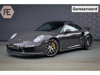 Porsche 911 3.8 Turbo S AKRAPOVIC UITLAAT | FRONT PPF | APPLE CARPLAY | STOELVERWARMING & VERKOELING | PTS GREY-BLACK | BOSE SOUND | CRUISE CONTROL | SUEDE HEMEL | LEDEREN STUURKOLOM | CARBON DASHBORD | 18 VOUDIG VERSTELBARE STOEL