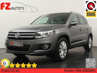 Volkswagen Tiguan 1.4 TSI Sport&Style - Navigatie - Trekhaak - Climate Control