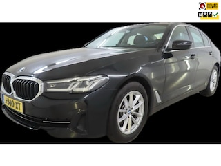 BMW 518d High Executive Edition HEAD-UP DISPLAY/TREKHAAK ELEKTRISCH/HARMAN KARDON