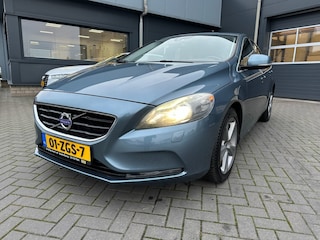 Volvo V40 T4 Summum Navi Camera Leder Trekhaak