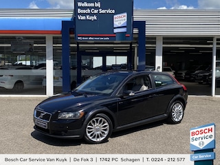 Volvo C30 1.8 Summum / NL-Auto / Vol-Leder / Stoelverwarming / Cruise-Control / Radio / Elektrische klimaatregeling / Bi-Xenon / Elektr.-Ramen V / Regensensor / 17'' LMV / ENZ.
