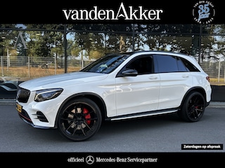 Mercedes-Benz GLC 250 AMG // Panoramadak // Trekhaak // 22 inch // AMG grille // Camera // Night pakket // Sfeerverlichting