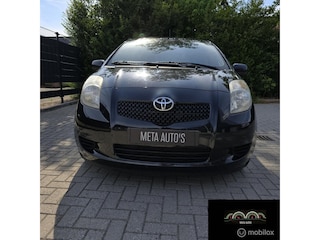 Toyota Yaris 1.3 VVTi Sol MMT automaat